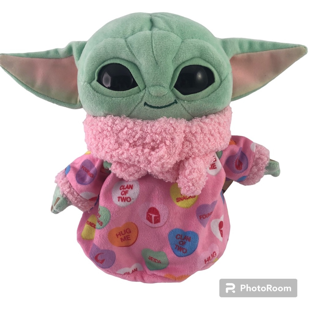 Star Wars Mandalorian Grogu Baby Yoda Valentine plush Mattel The Child